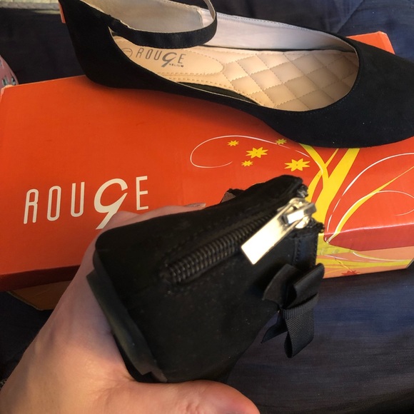 Flats - Picture 3 of 5